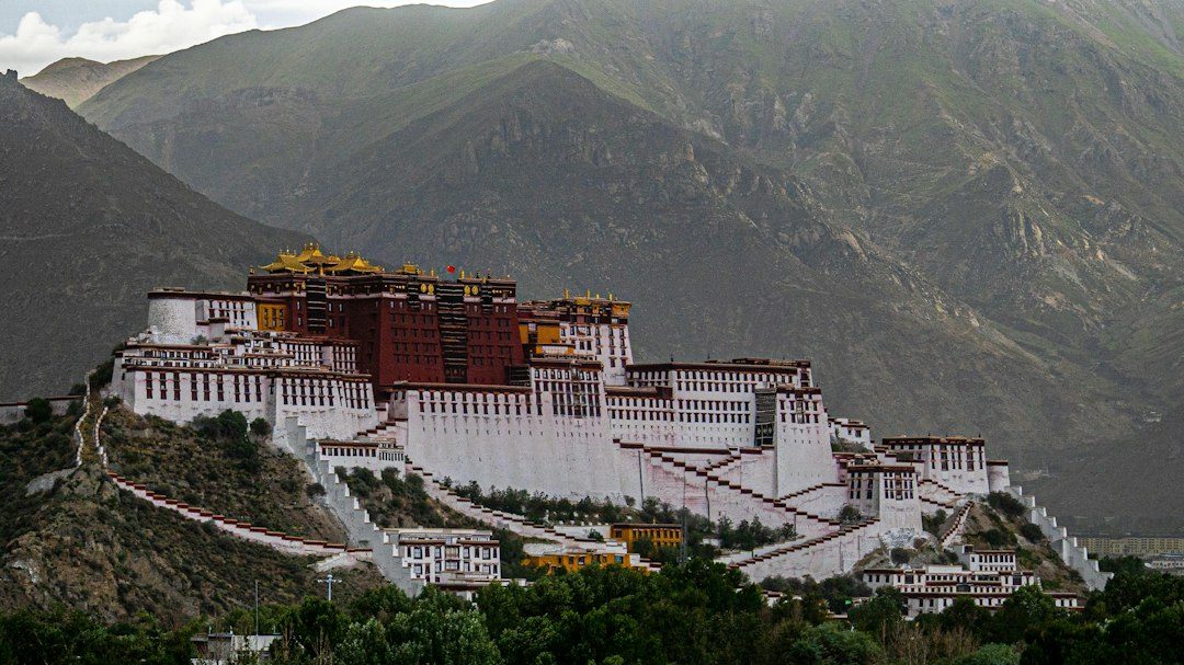 2026 09 11 best time to visit tibet photo 3